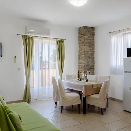 With Parking Space Privlaka, Zadar - 23587 Appartement